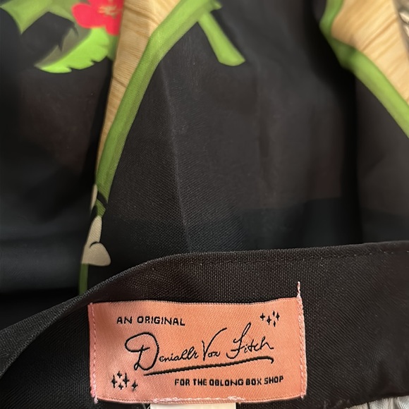 Oblong box shop Denialle Von Fitch Tiki Rockabilly Pinup Skirt - Picture 8 of 8